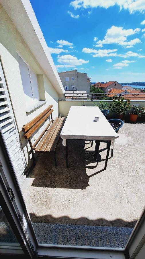 Apartman Tutti Šibenik Exteriör bild
